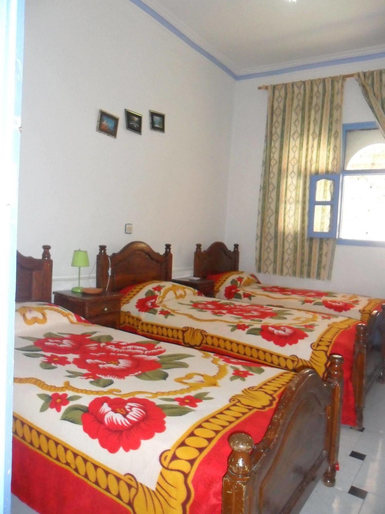 Hotel Zouar Чефчауен Екстериор снимка