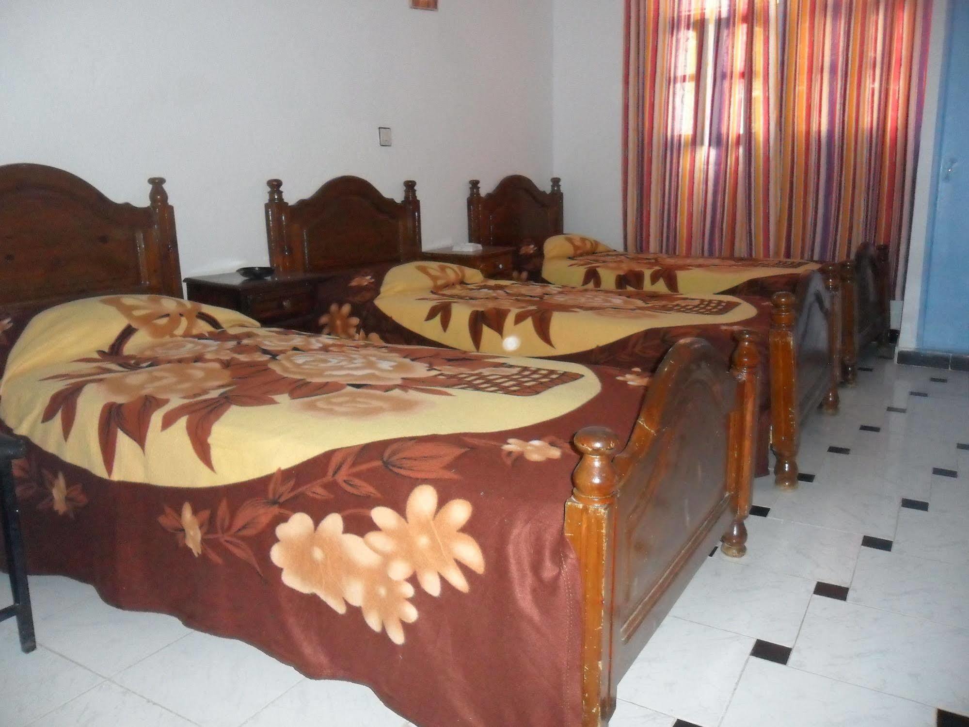 Hotel Zouar Чефчауен Екстериор снимка