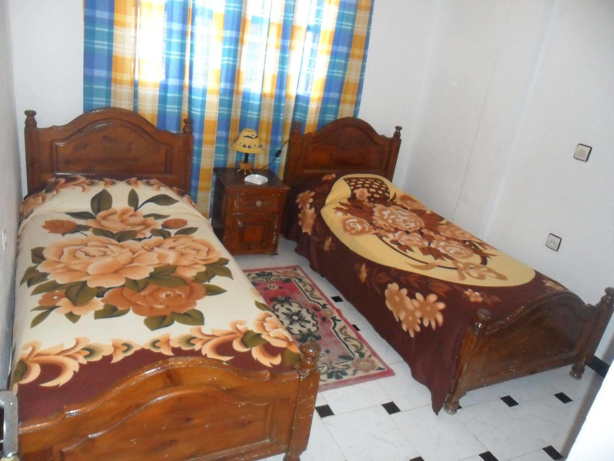 Hotel Zouar Чефчауен Екстериор снимка